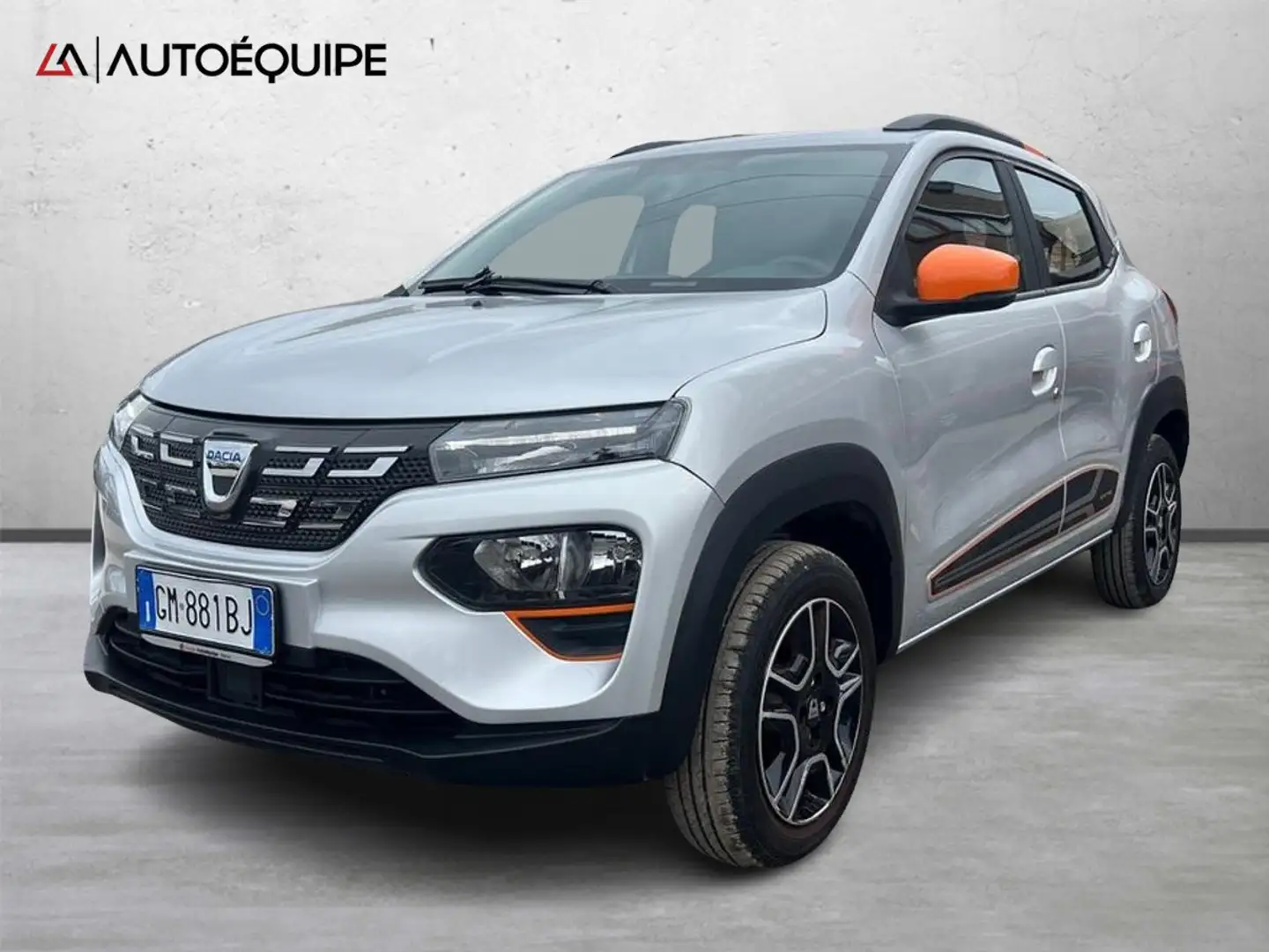Dacia Spring Comfort Plus Electric 45 Gris - 1