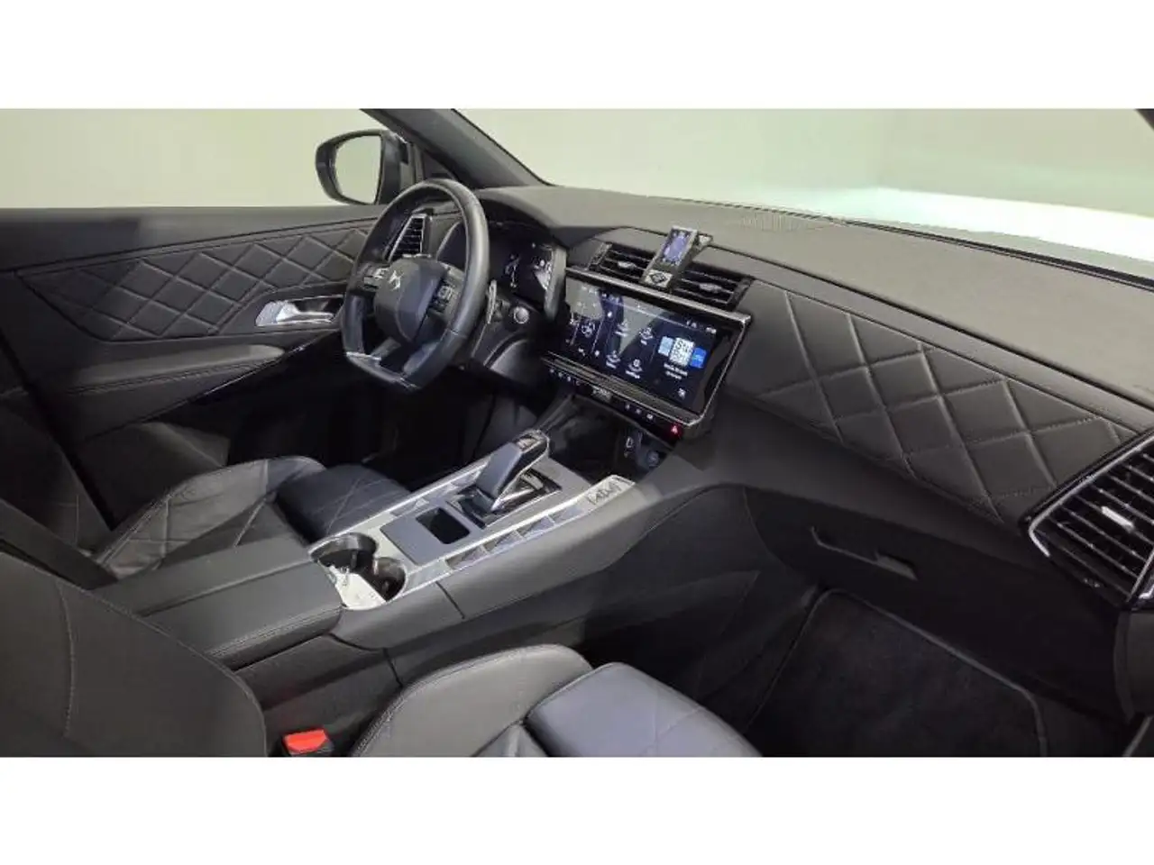 DS Automobiles DS 7 Crossback 2024