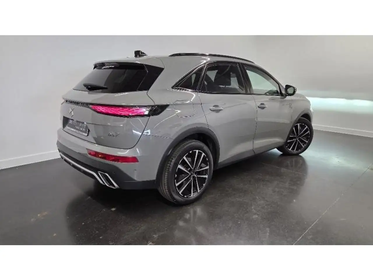 DS Automobiles DS 7 Crossback 2024