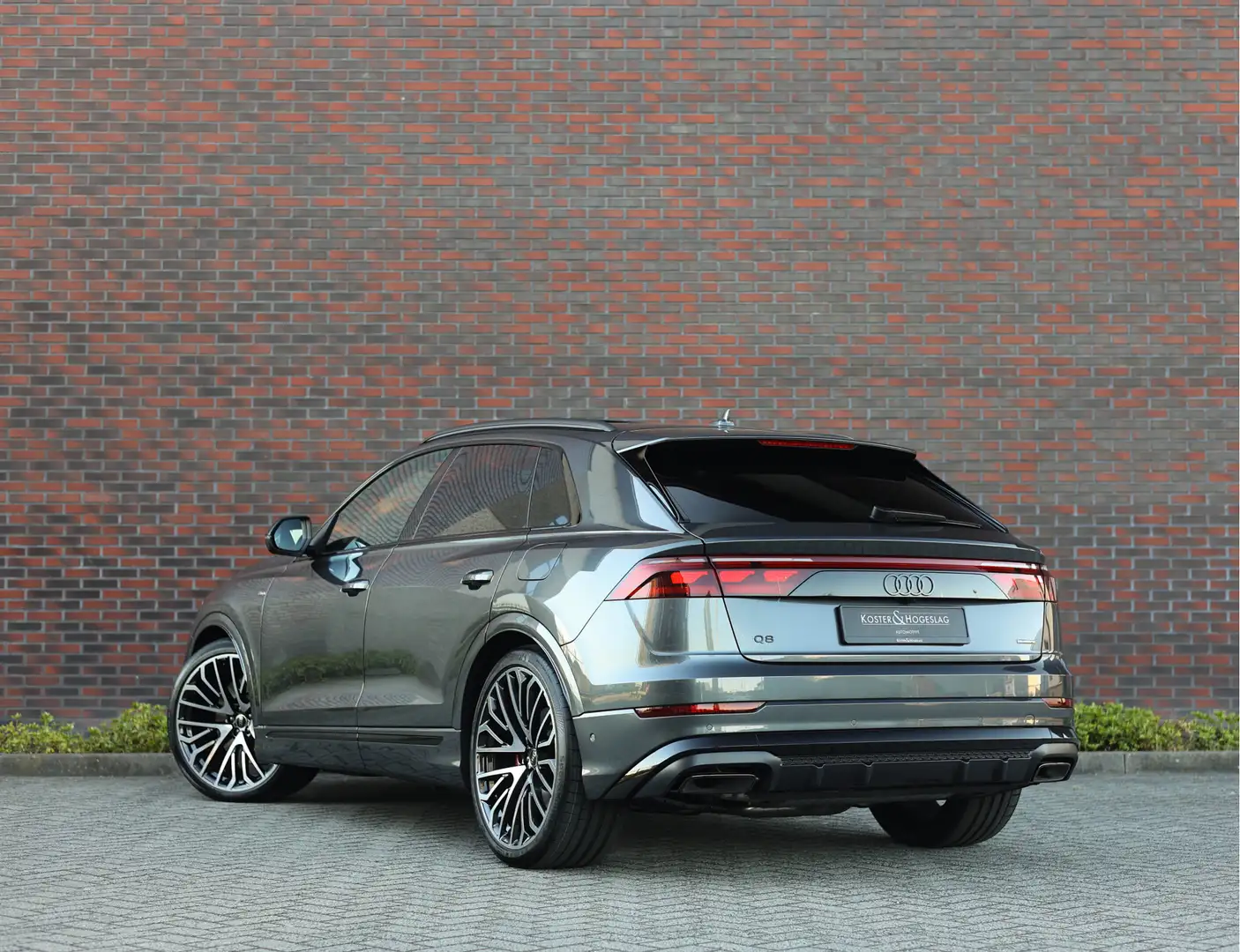 Audi Q8 60 TFSI e Quattro Pro Line S Competition *Direct l Gris - 2