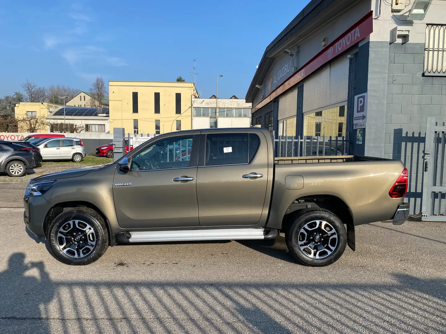 Toyota Hilux Hilux 2.8 d double cab Executive 4wd auto Verde - 2