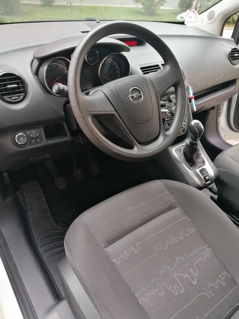 Opel Meriva Meriva 1,4 Ecotec Cool Weiß - 1