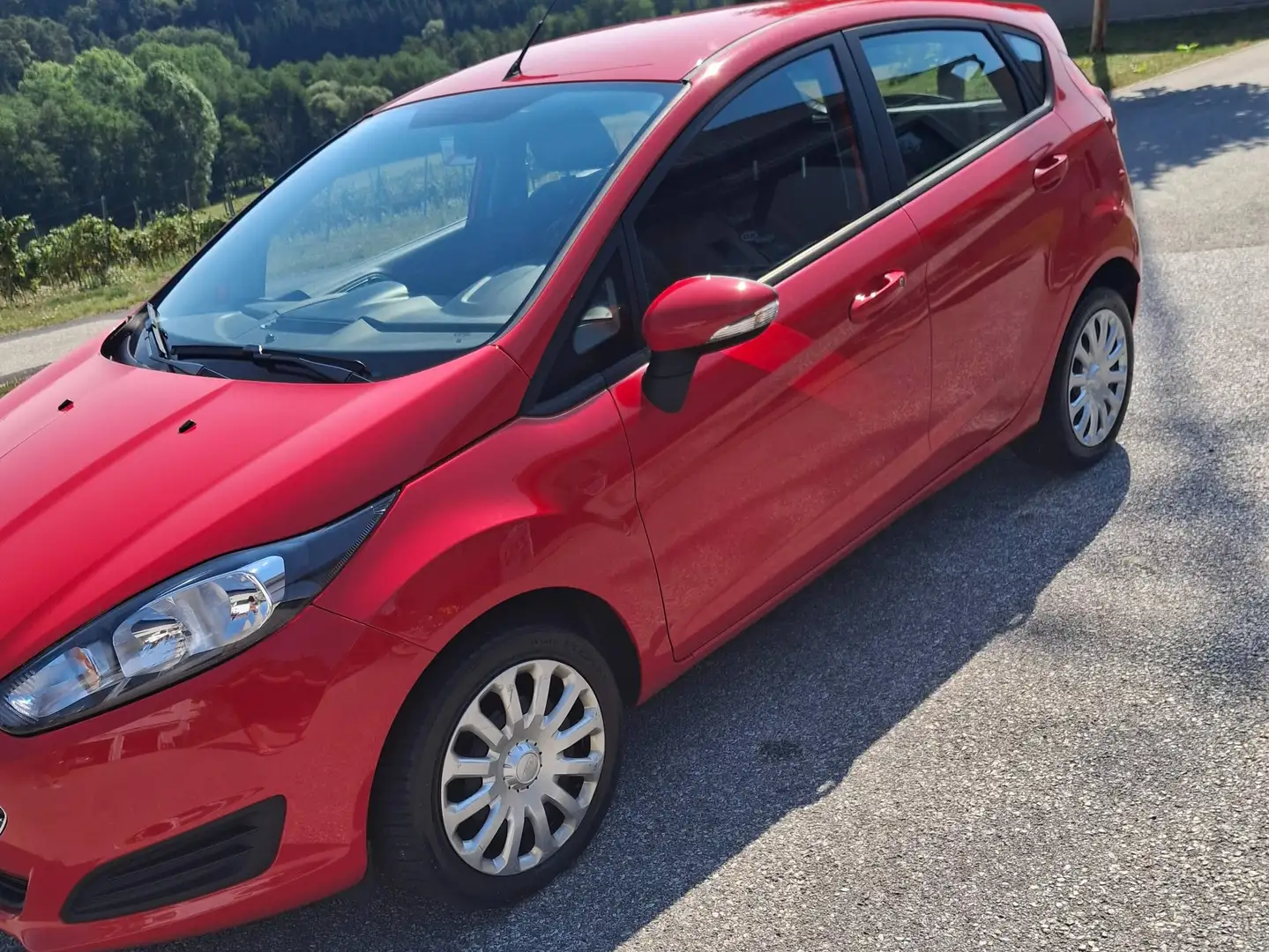 Ford Fiesta Fiesta Trend 1,25 Trend Rot - 1