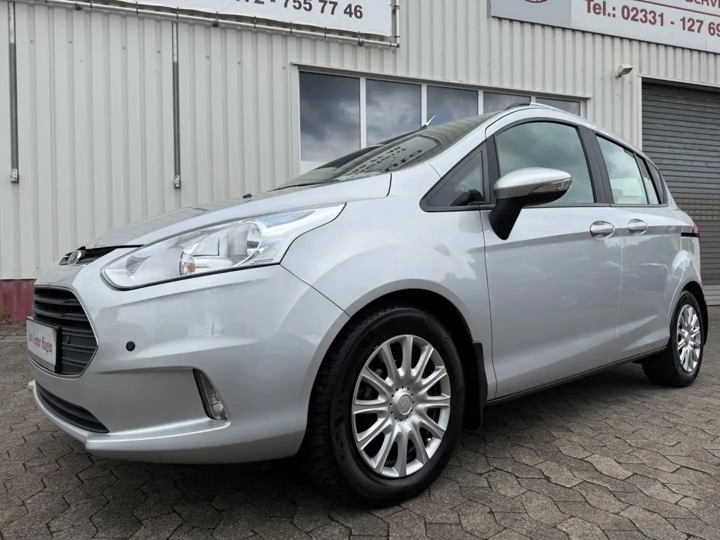 Ford B-Max 1.6 77kW 105PS Automatik/Klima/PDC/NAVI Silber - 2