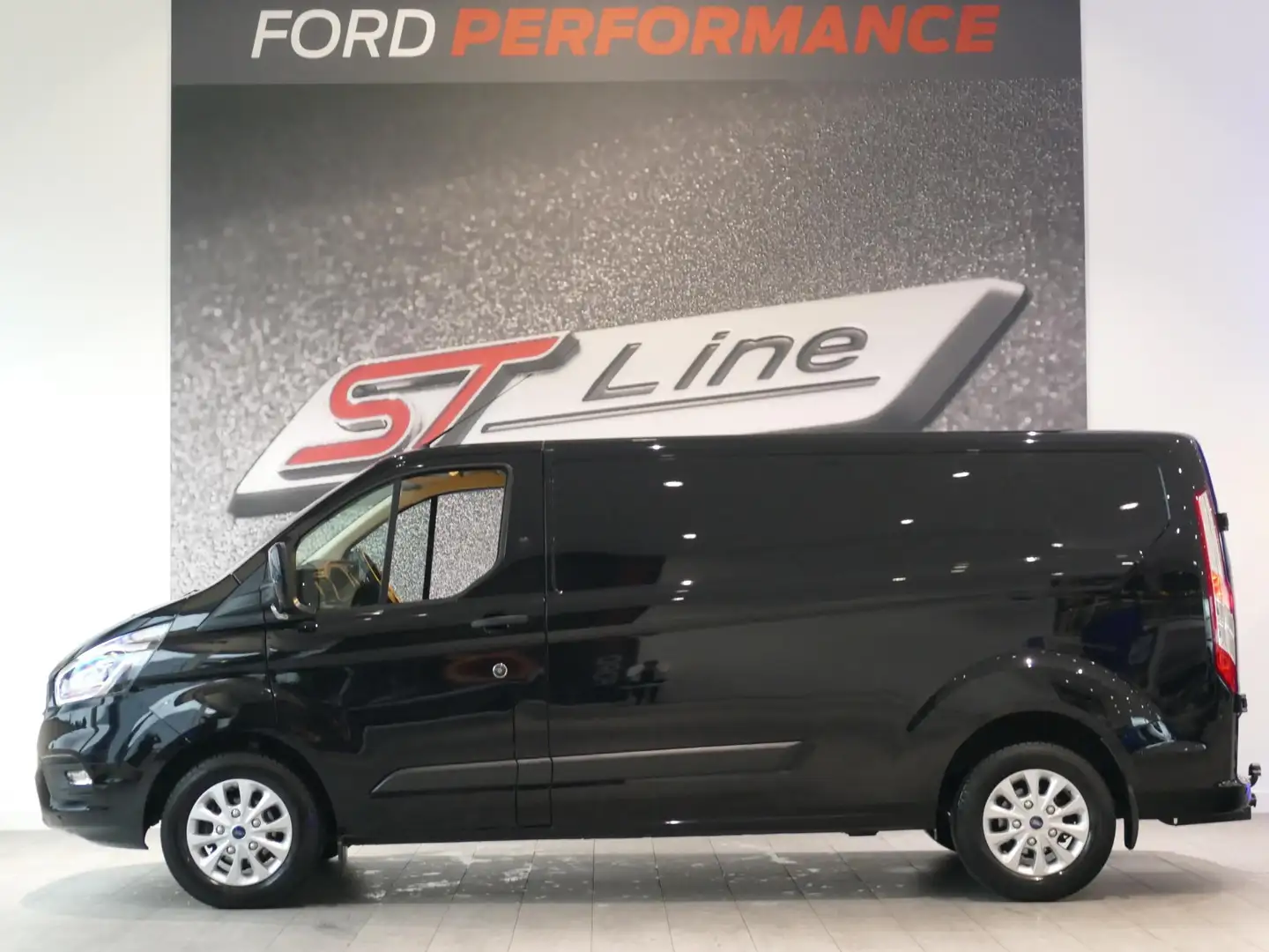 Ford Transit Custom 300 2.0 TDCI L2H1 Trend | AUTOMAAT | VOORRUIT VERW Noir - 2