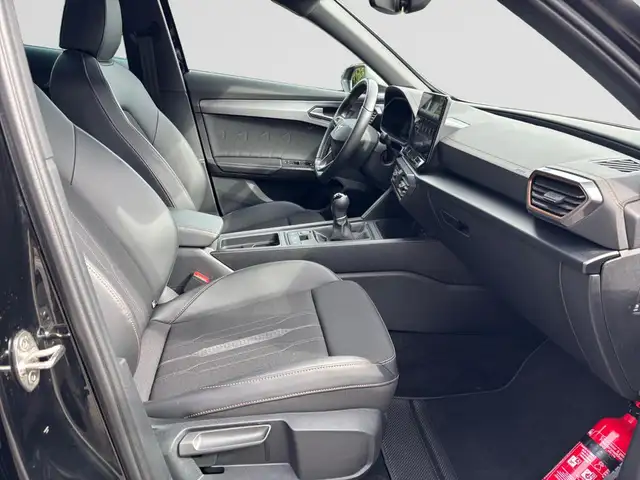 Cupra Formentor view 11