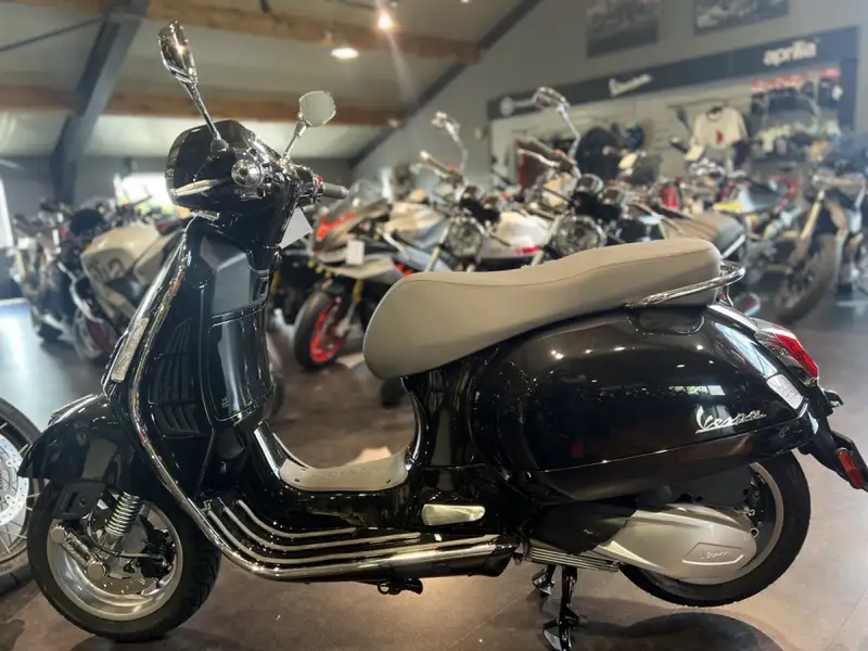 Vespa GTS 310 - foto 4