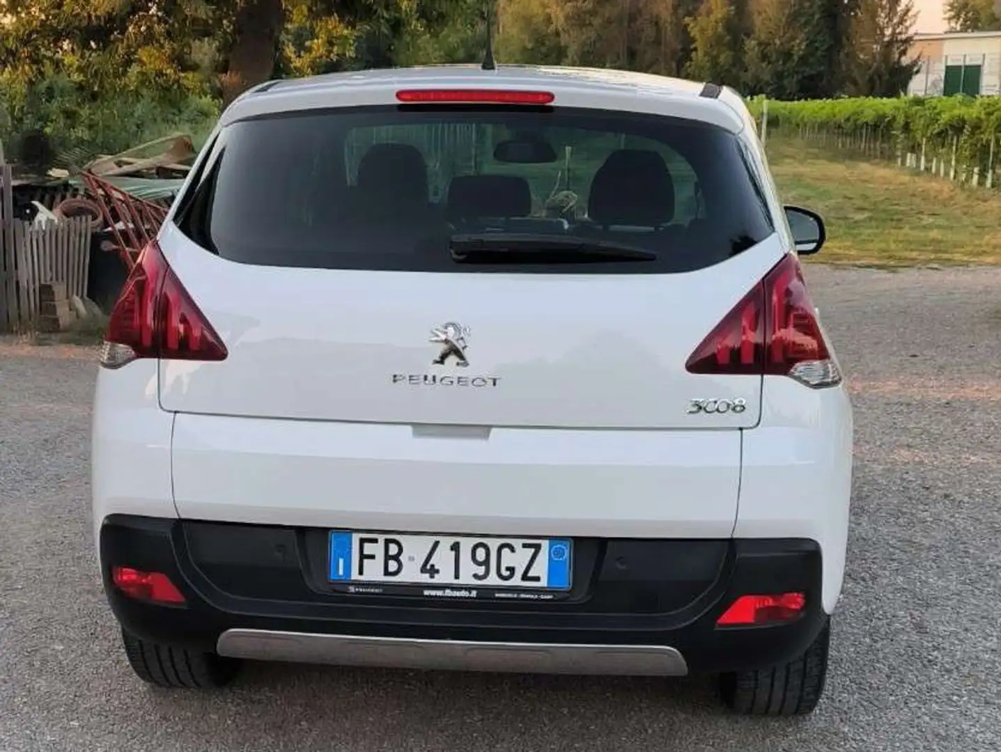 Peugeot 3008 BlueHDi 120 EAT6 Stop & Start Active - 2