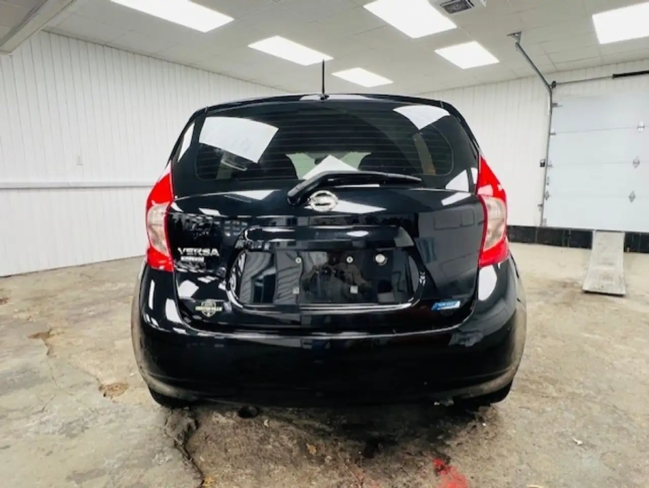 Nissan Note снимка Nissan Note