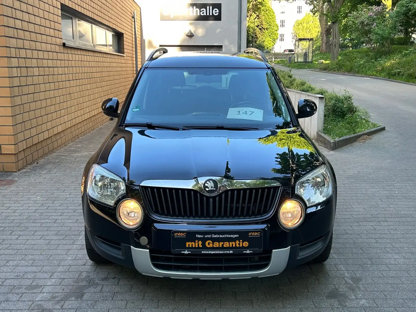 Skoda Yeti Ambition Plus Edition 4x4/NAVI/SHZ/KLIMAAUT Noir - 2