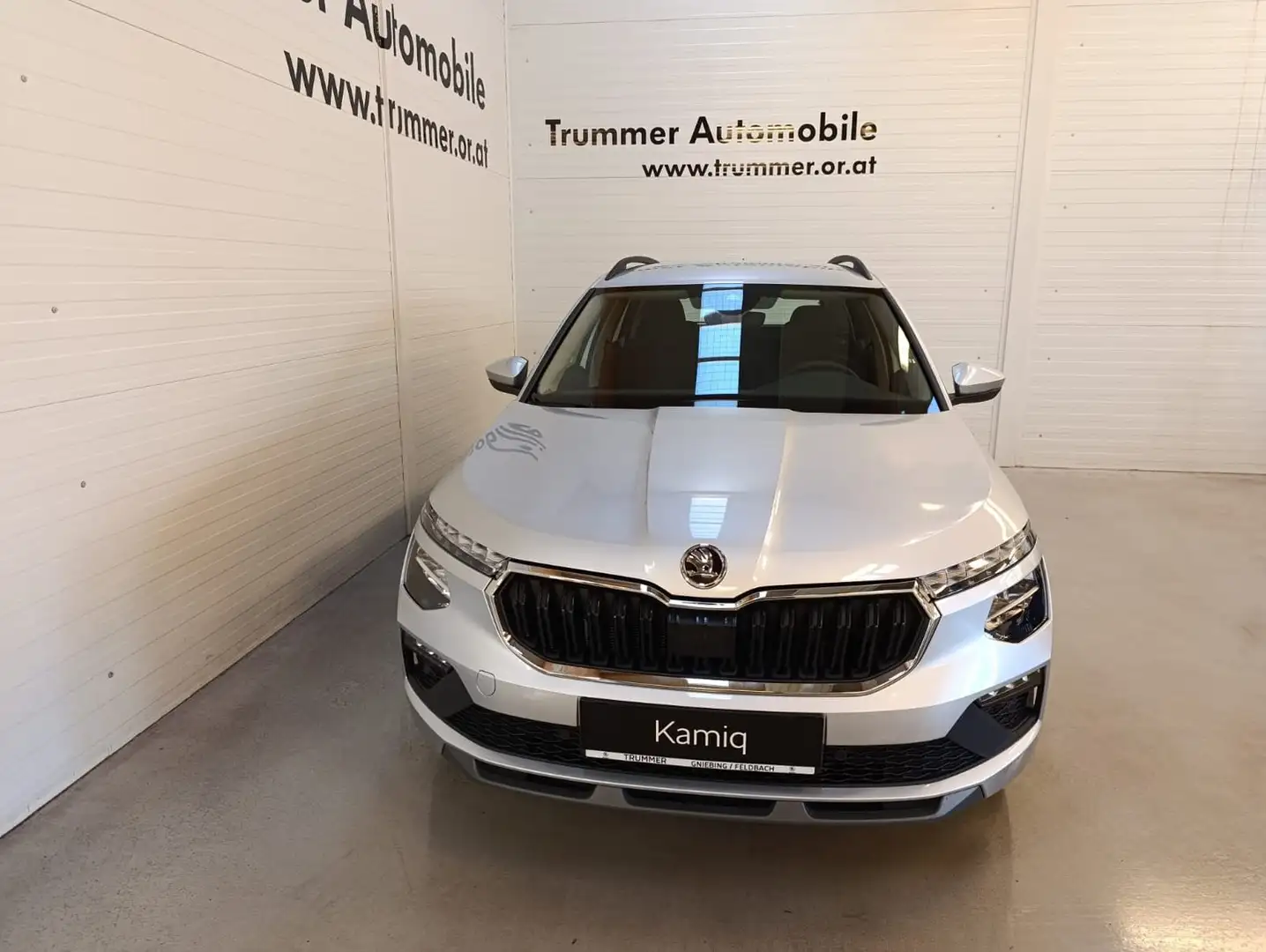 Skoda Kamiq Selection TSI DSG Silber - 2