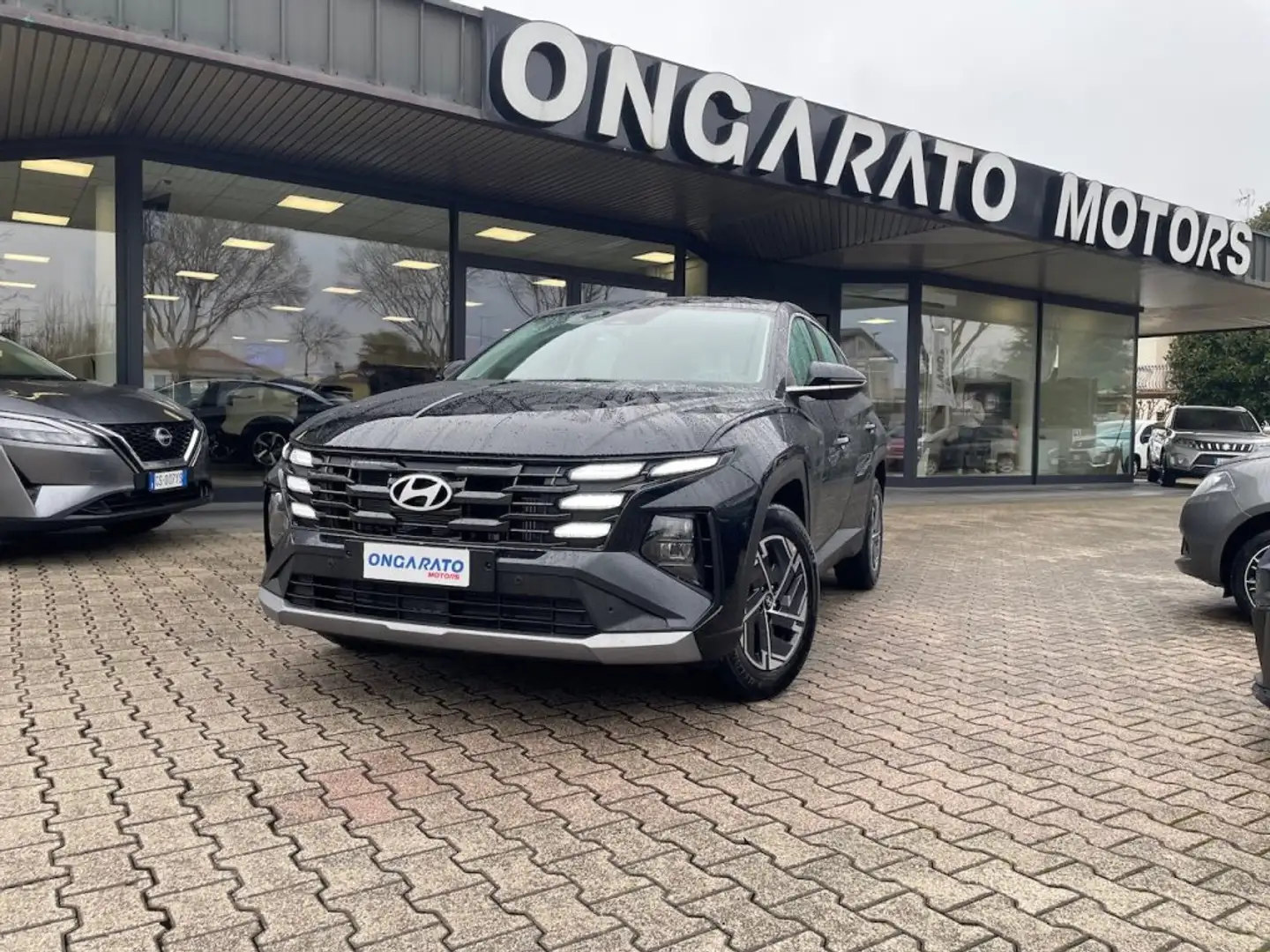 Hyundai TUCSON 1.6 CRDI Klass 115cv #ABYSS.BLACK Zwart - 1
