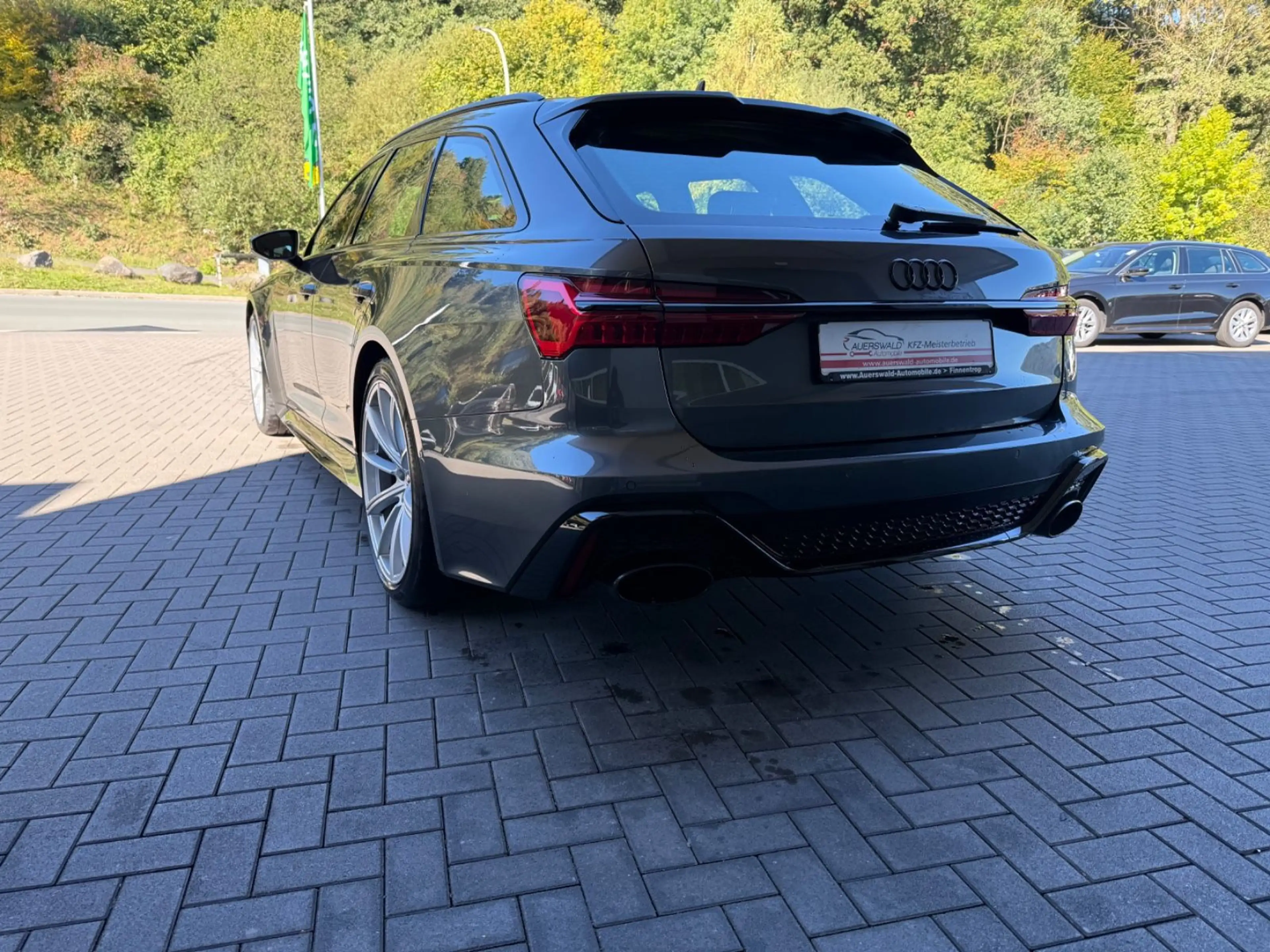 Audi RS6 Avant qu. *Pano *B&O *21Z *LASER *S-SITZE — photo 12