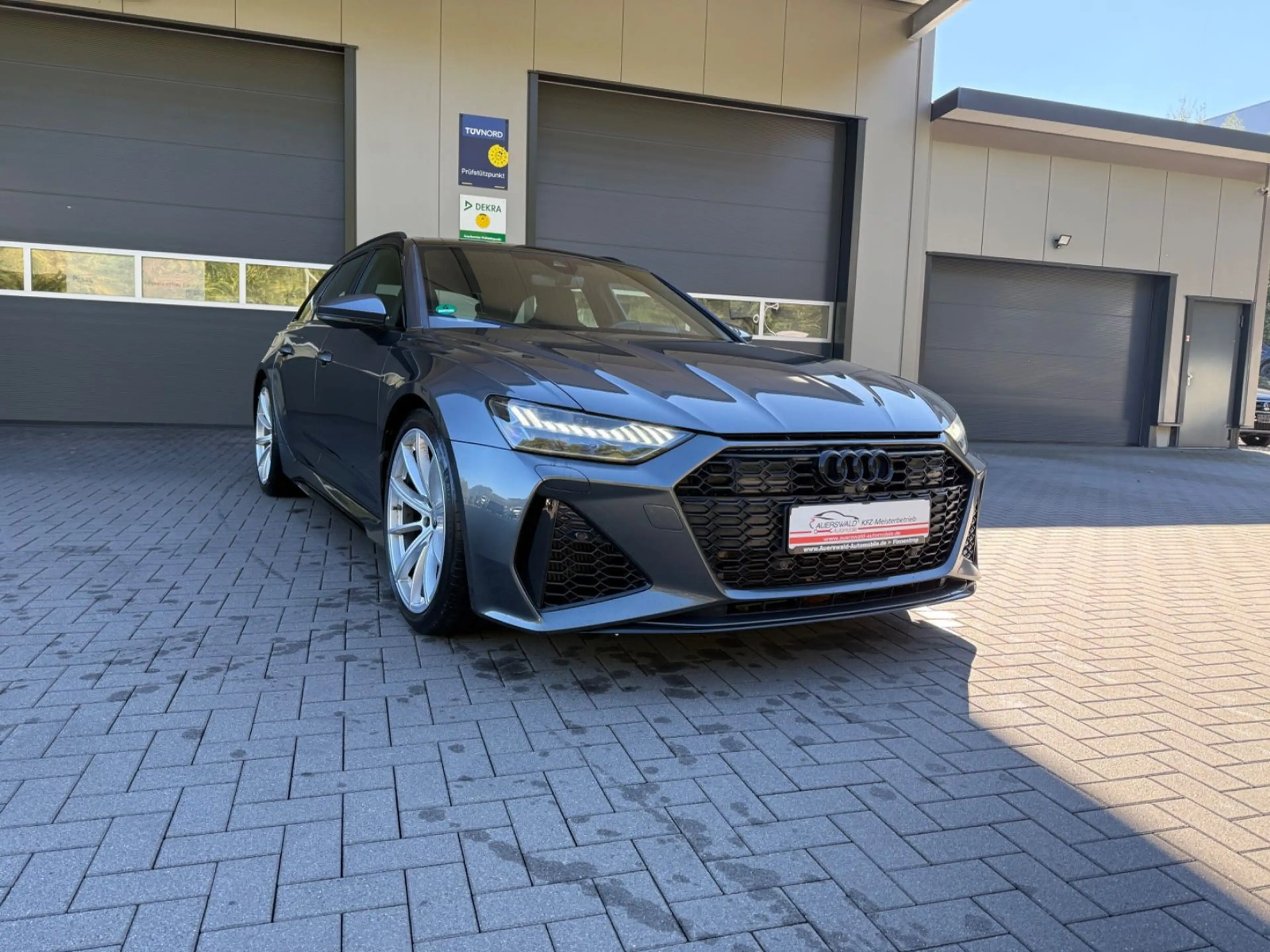 Audi RS6 Avant qu. *Pano *B&O *21Z *LASER *S-SITZE — photo 2