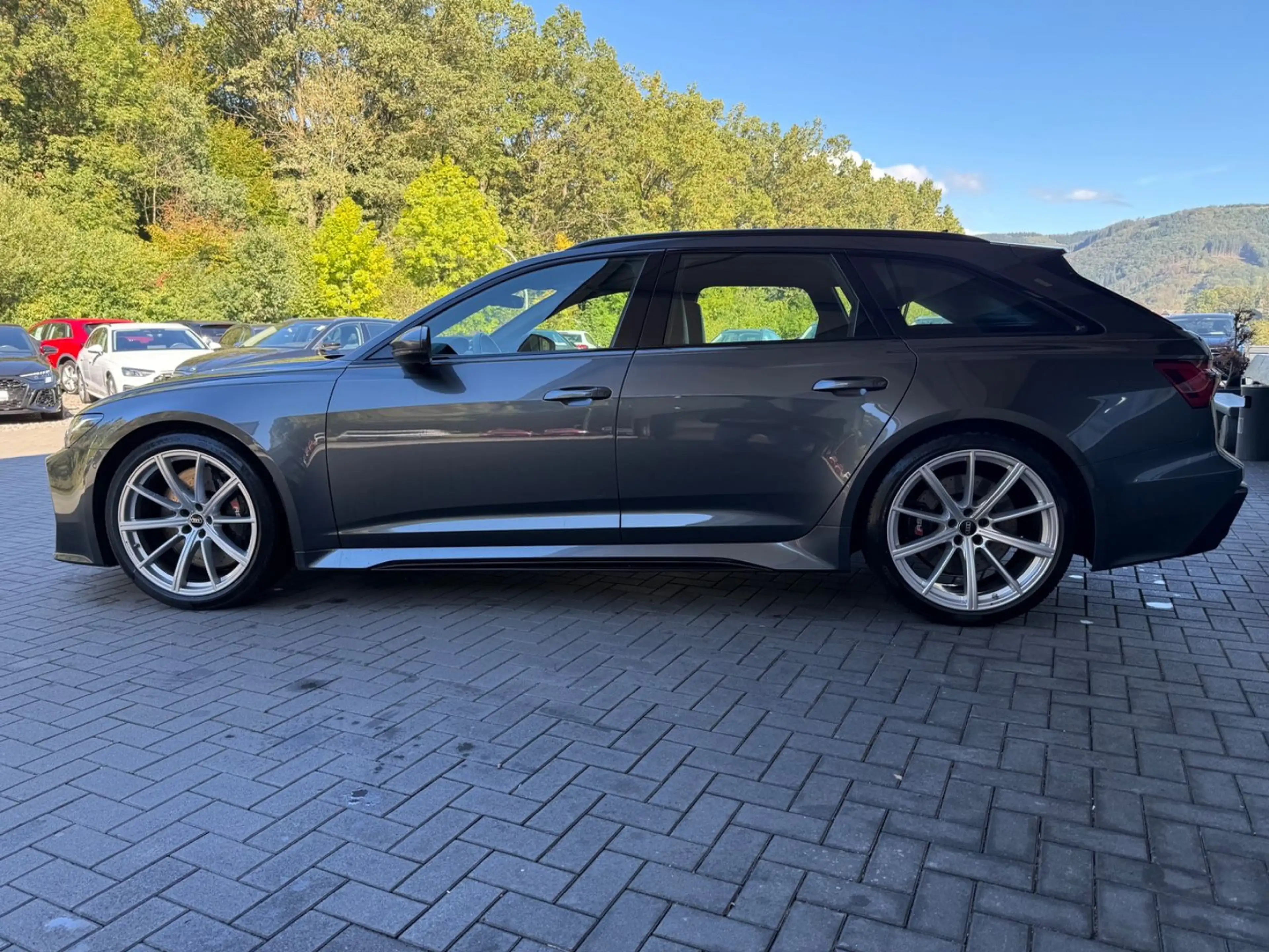 Audi RS6 Avant qu. *Pano *B&O *21Z *LASER *S-SITZE — photo 9