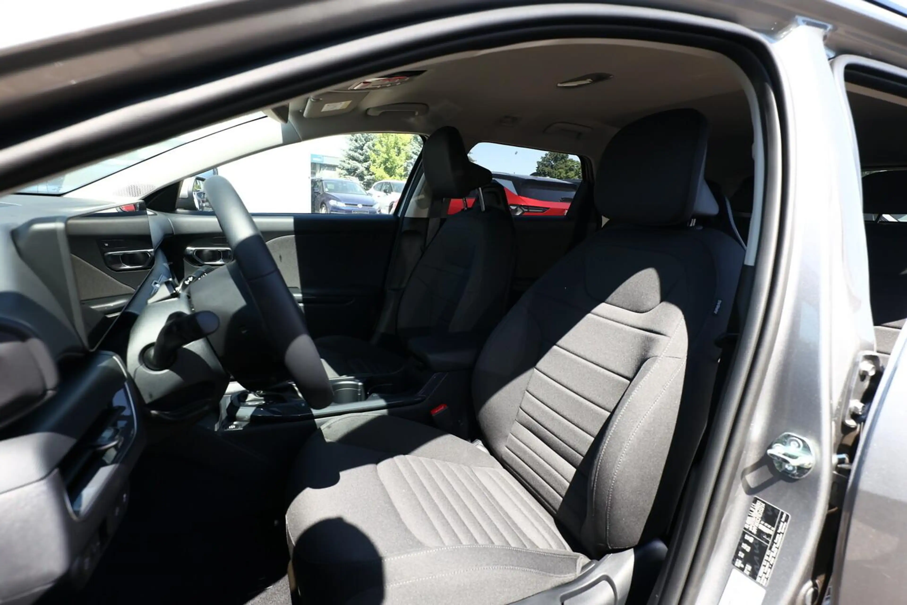 Kia K4 Sportswagon Vision SW ACC LED Nav SHZ PrivG Tot... — photo 6