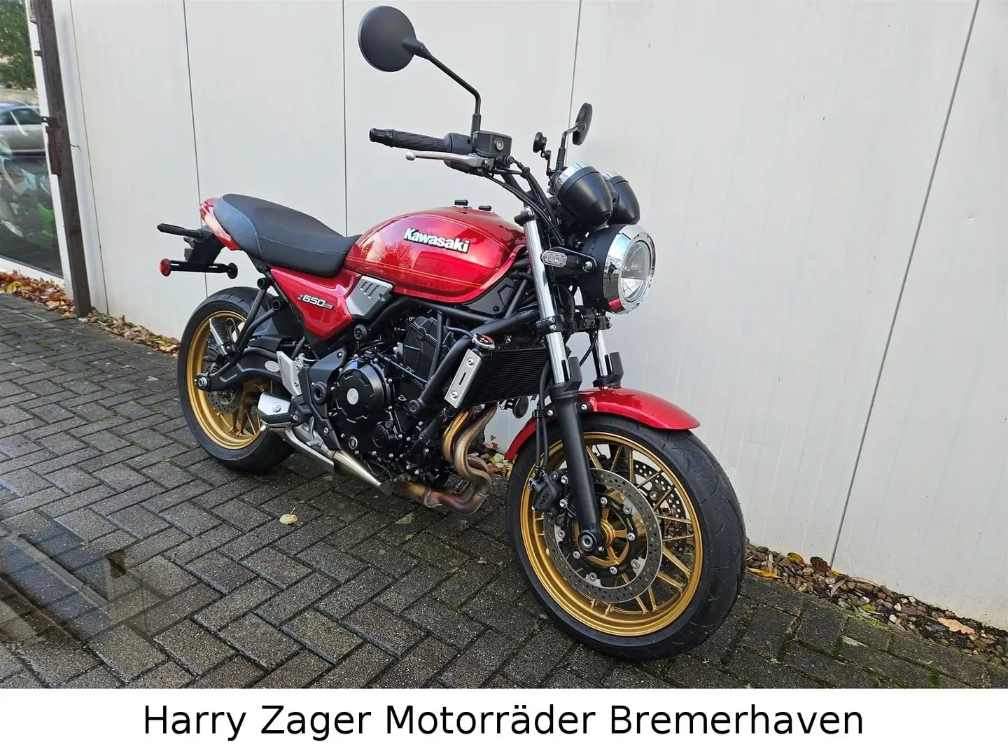 Kawasaki Z 650 RS Rot - 2