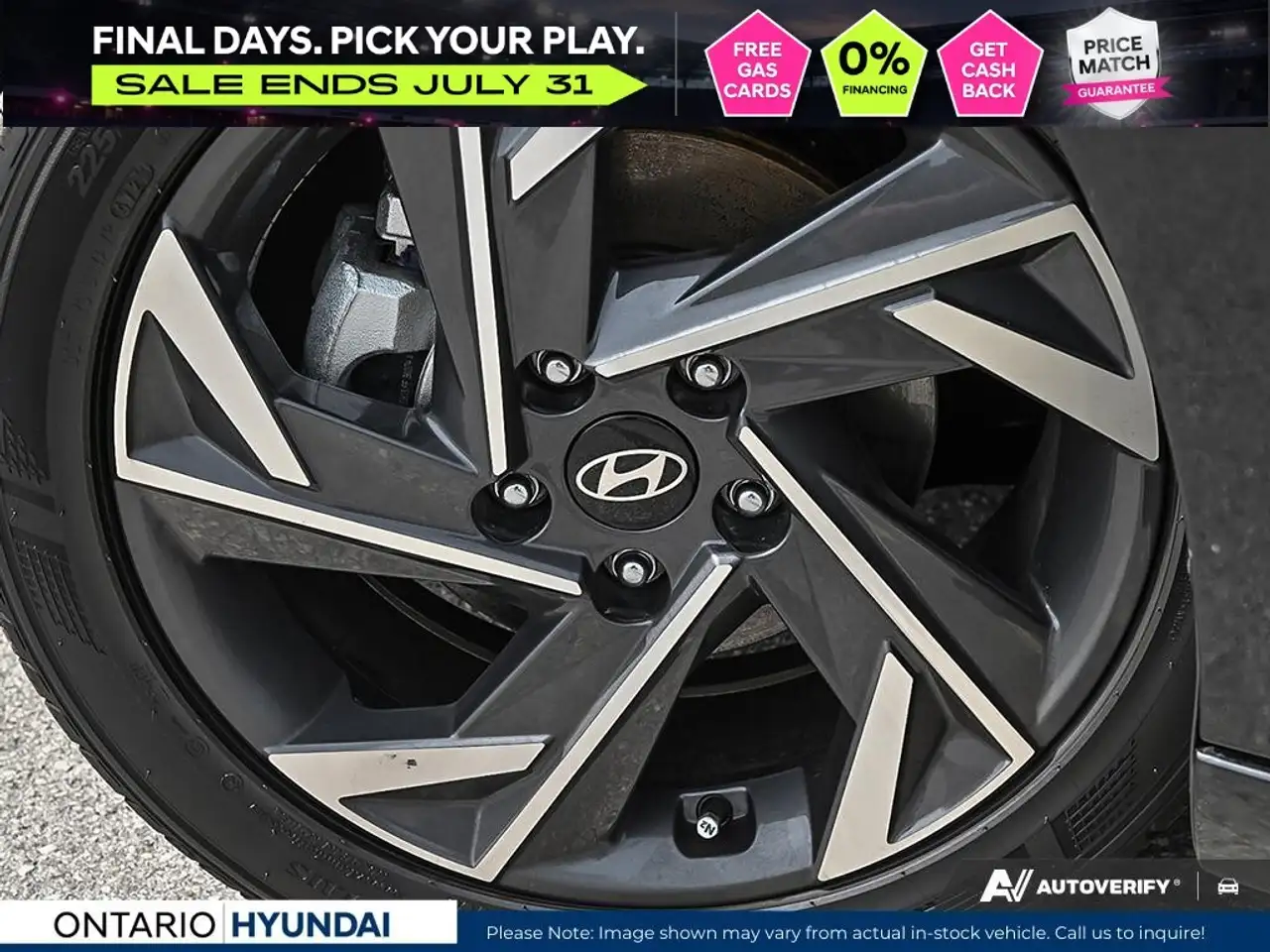 Hyundai ELANTRA photo Hyundai ELANTRA