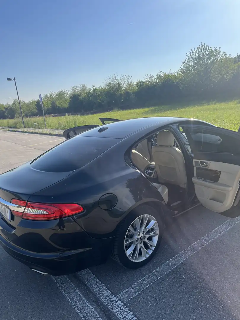 Jaguar XF 2.2d s&s auto - 2