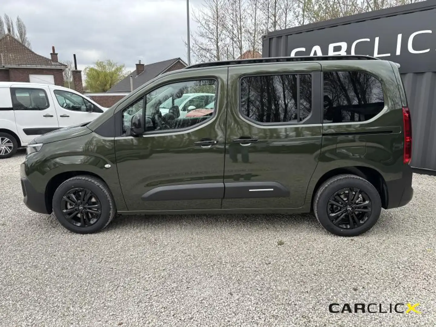 Citroen Berlingo Plus Style Pack*Camera*NEW* Vert - 2