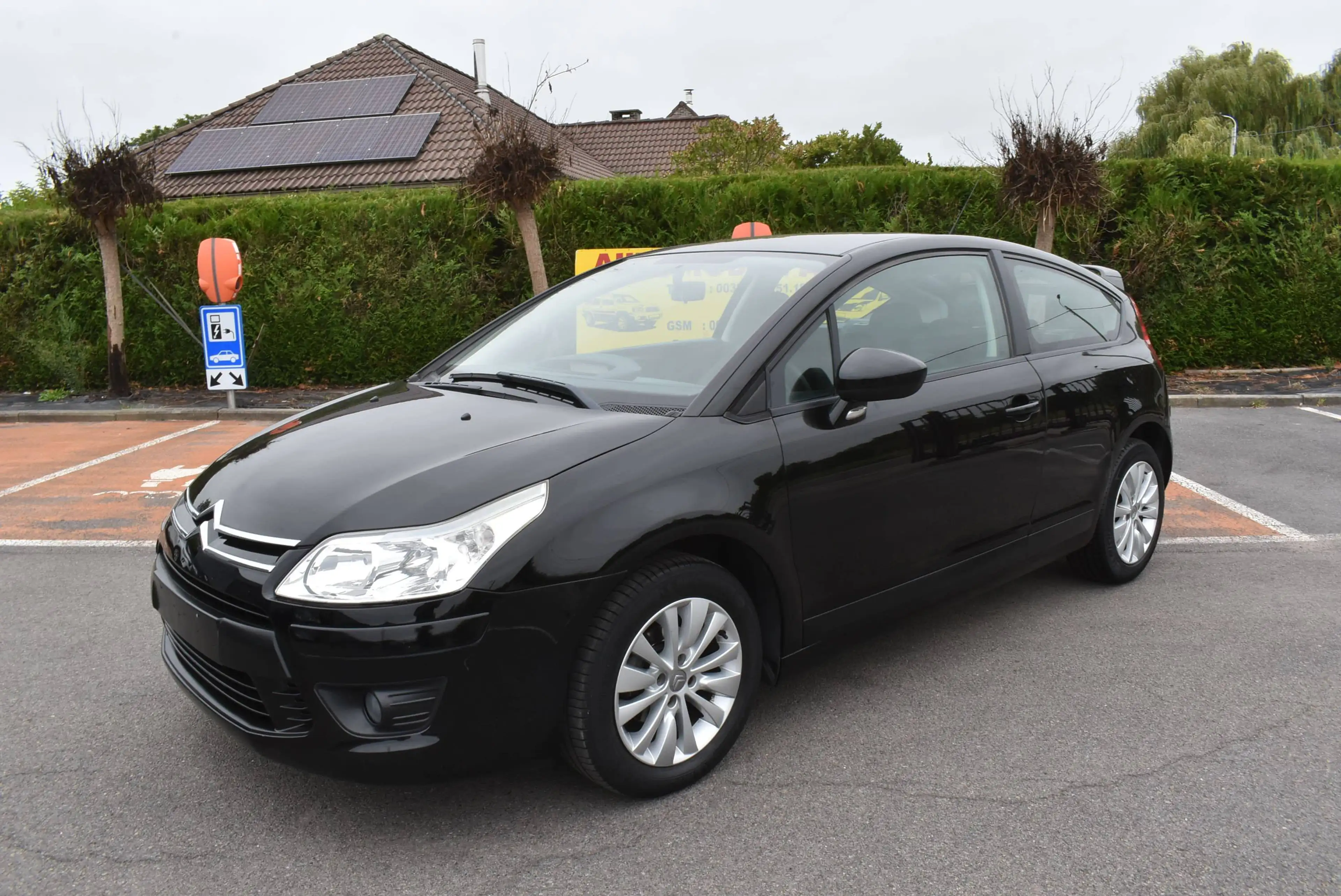 Citroen C4 1.4i Tentation Airco ***12M GARANTIE***52.000KM!!! — photo 2