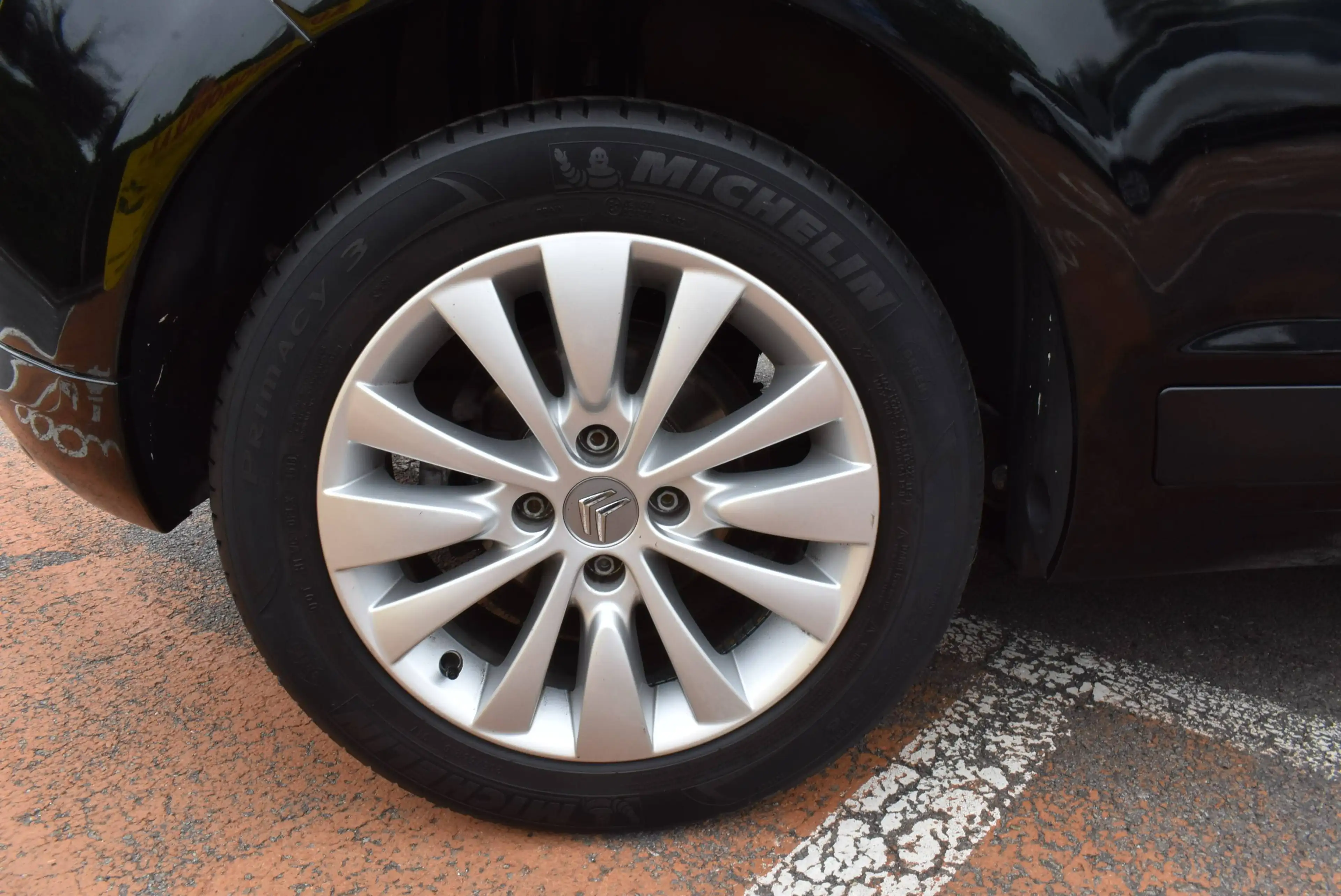 Citroen C4 1.4i Tentation Airco ***12M GARANTIE***52.000KM!!! — photo 4