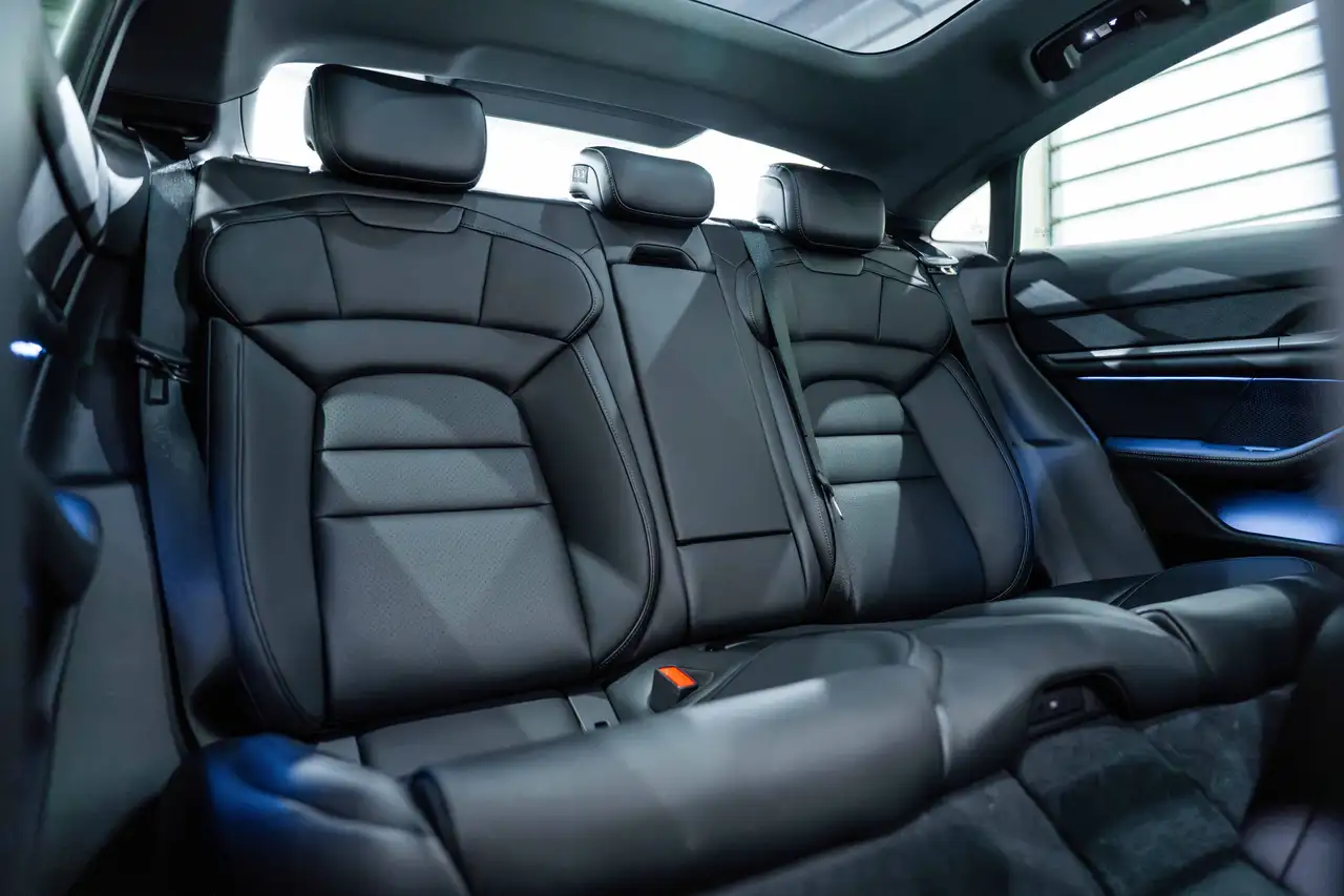 Porsche Taycan Sport Turismo Face Lift Perf Batt/21inch/Bose, миниатюра 10