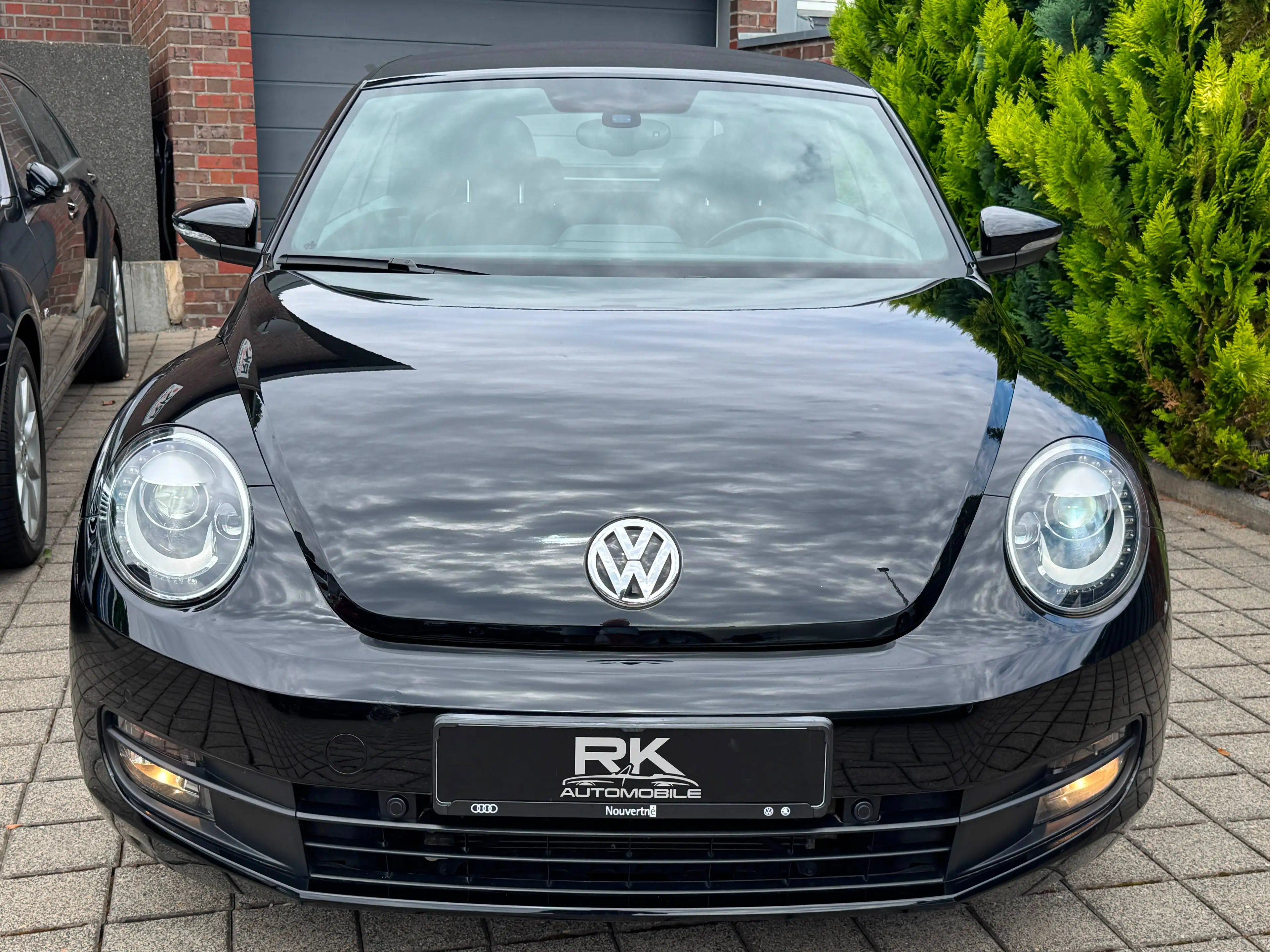 Volkswagen Beetle Basis BMT AUTOMATIK — photo 8
