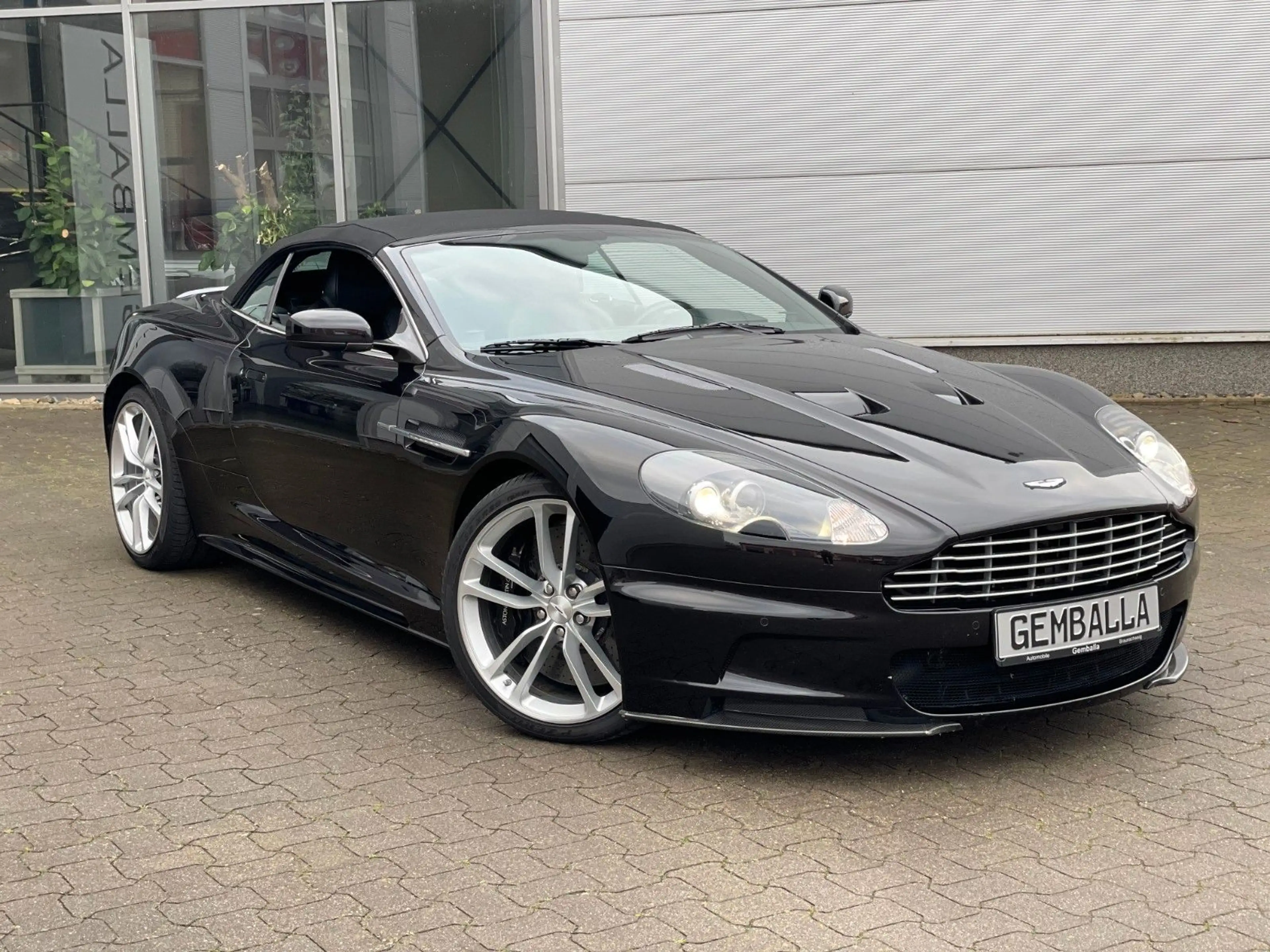 Aston Martin DBS 6.0 VOLANTE CARBON BLACK, DEUTSCHES FZG. — photo 5