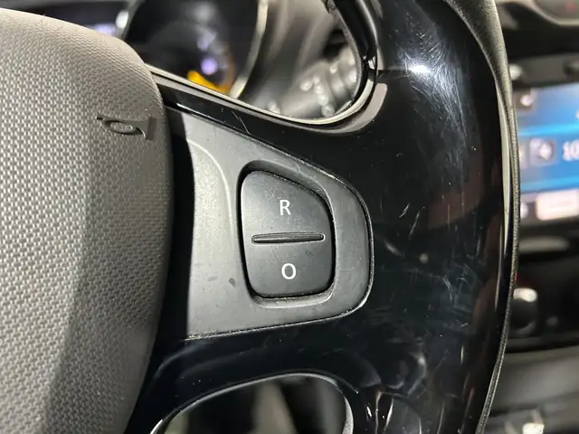 Renault Captur view 12