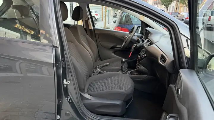 Opel Corsa 2018, foto 5