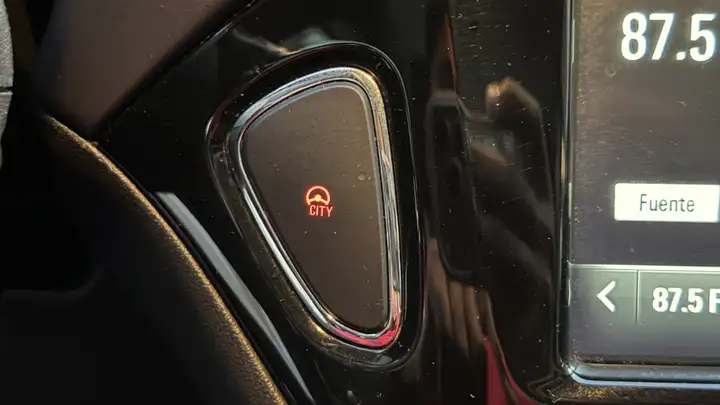 Opel Corsa 2018, foto 10