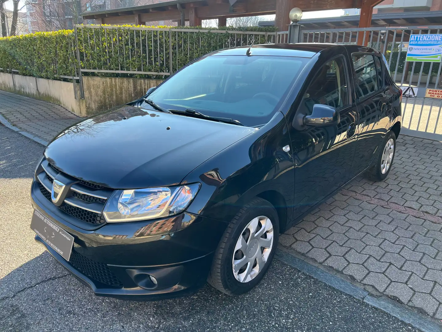 Dacia Sandero Sandero 0.9 tce Laureate GPL Nero - 1