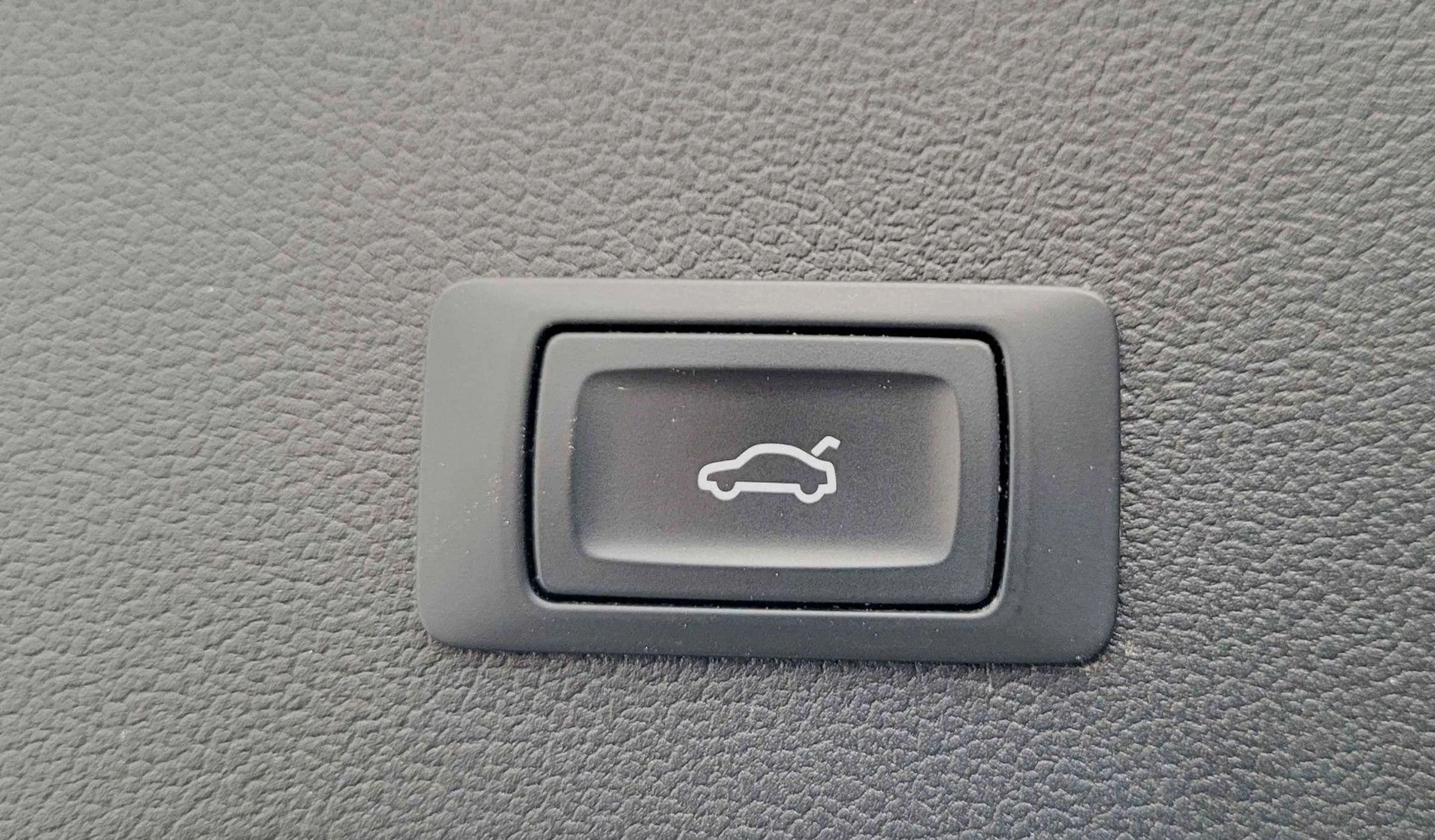 Audi A4 allroad A4 allroad quattro 2.0 TDI S-tronic — photo 8
