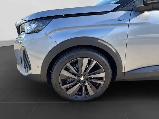 Peugeot 3008 view 7