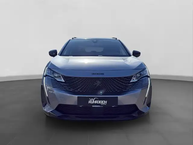 Peugeot 3008 view 6