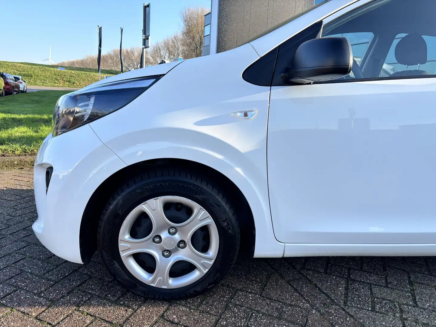 Kia Picanto 1.0 CVVT EconomyLine Wit - 2