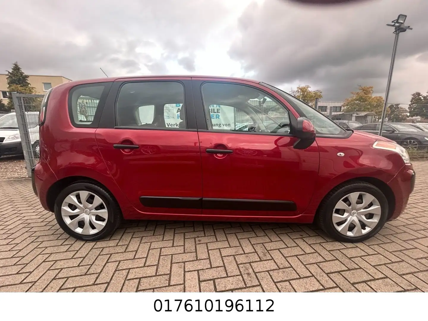 Citroen C3 Picasso Tendance Rouge - 2