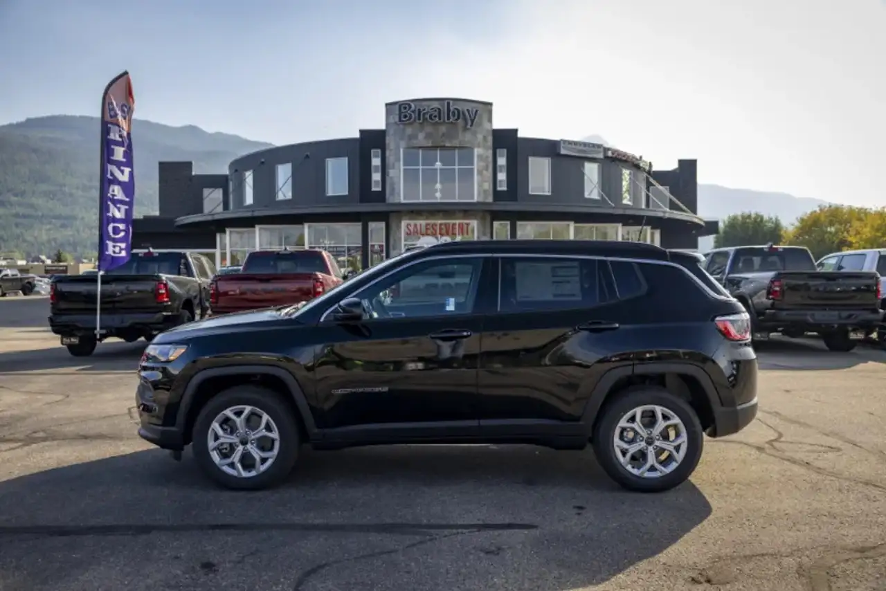 Jeep Compass снимка Jeep Compass