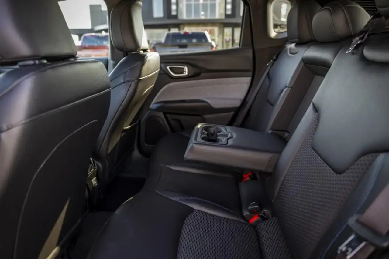 Jeep Compass снимка Jeep Compass