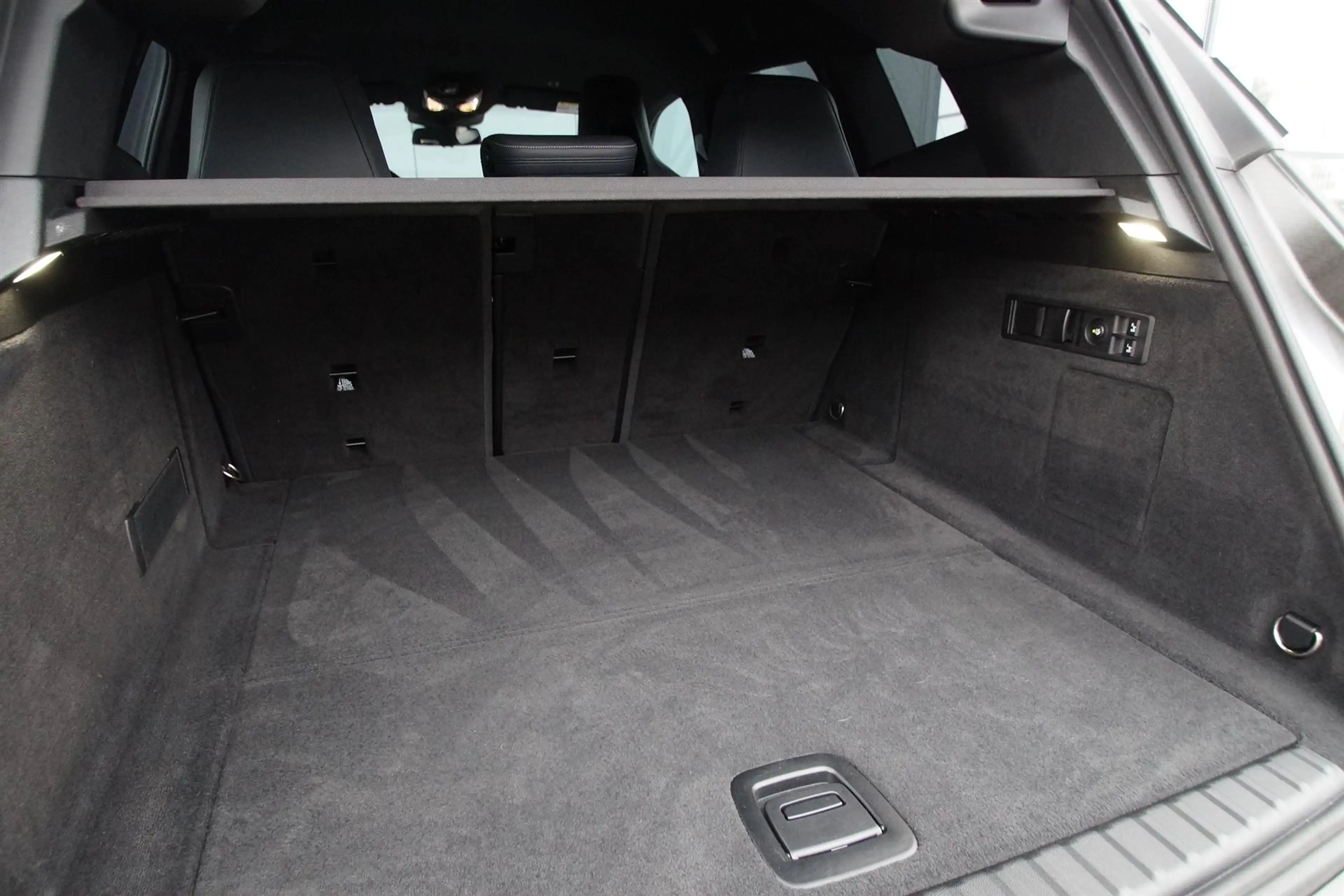 BMW iX XDrive40 SportPakket | Laserlicht | Trekhaak | H/K — photo 9