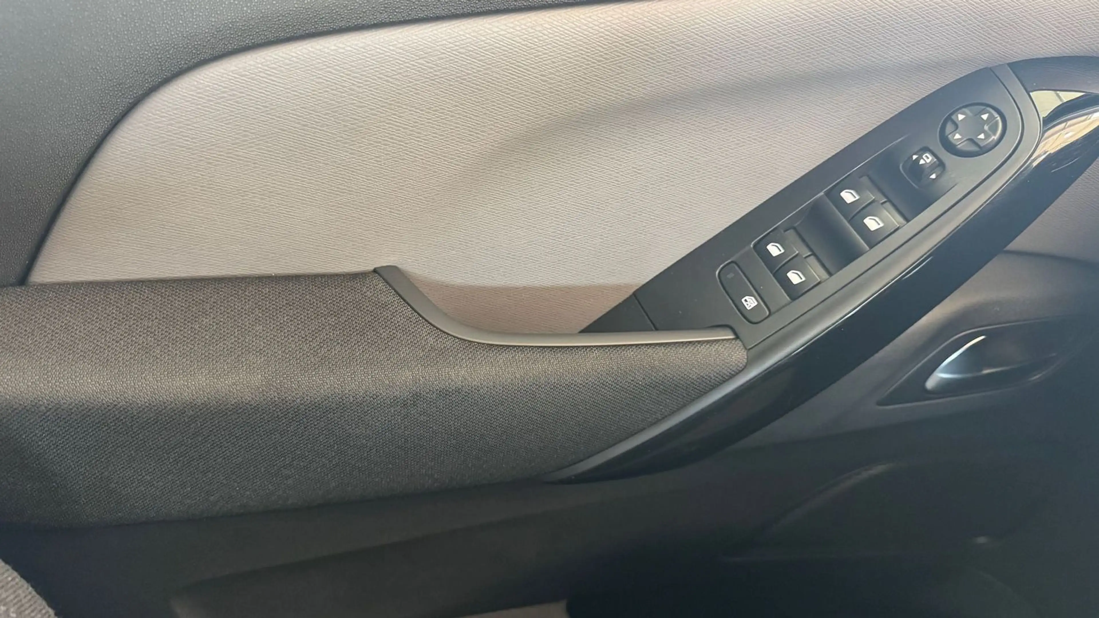 Citroen C4 Picasso Selection Navi/Sitzheizung/Kamera — photo 10