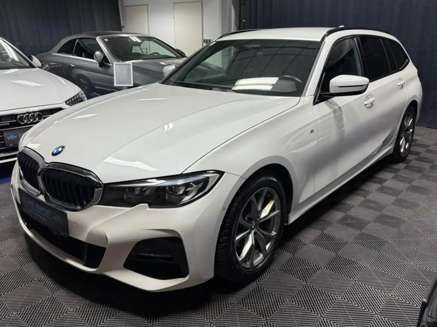 BMW 320 d xDrive M Sport Weiß - 2