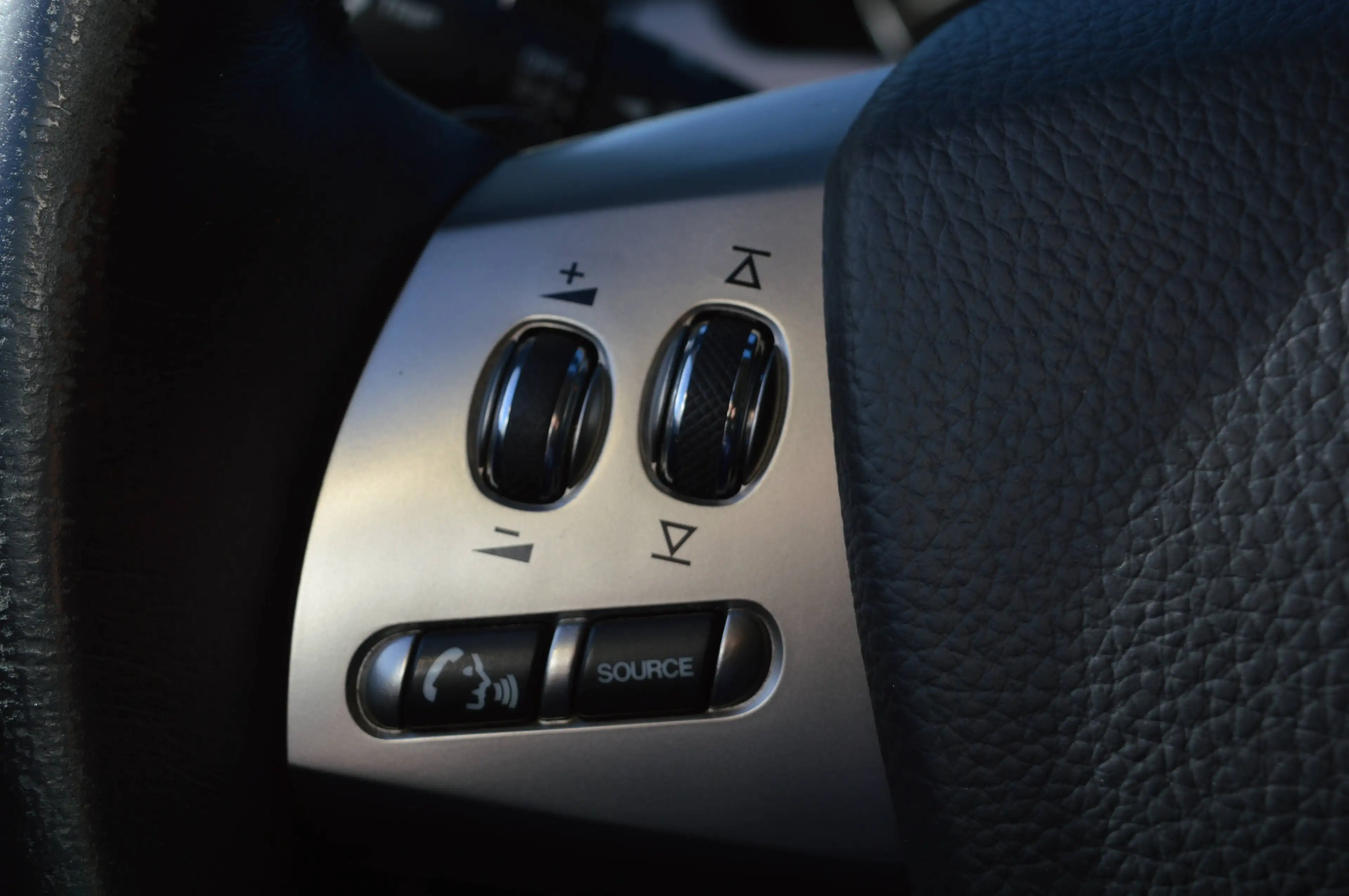 Jaguar XK Coupé 4.2i V8 - Jaguar services - Top condition — photo 10