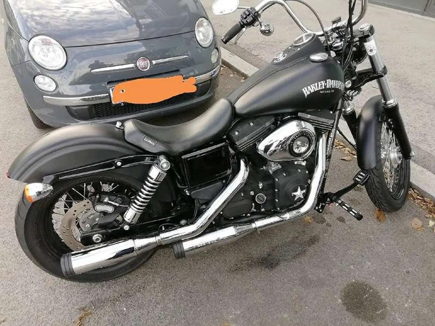 Harley-Davidson Dyna Street Bob Noir - 1