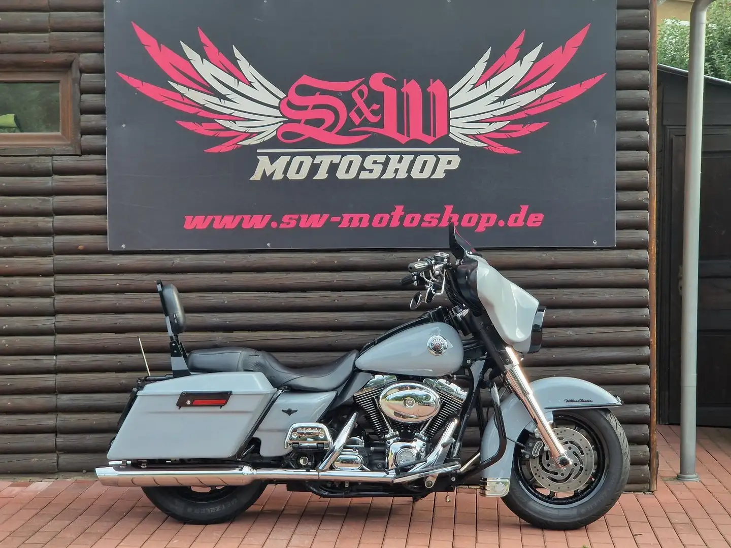 Harley-Davidson FLHT Electra Glide/Street Glide *Top* Сірий - 1