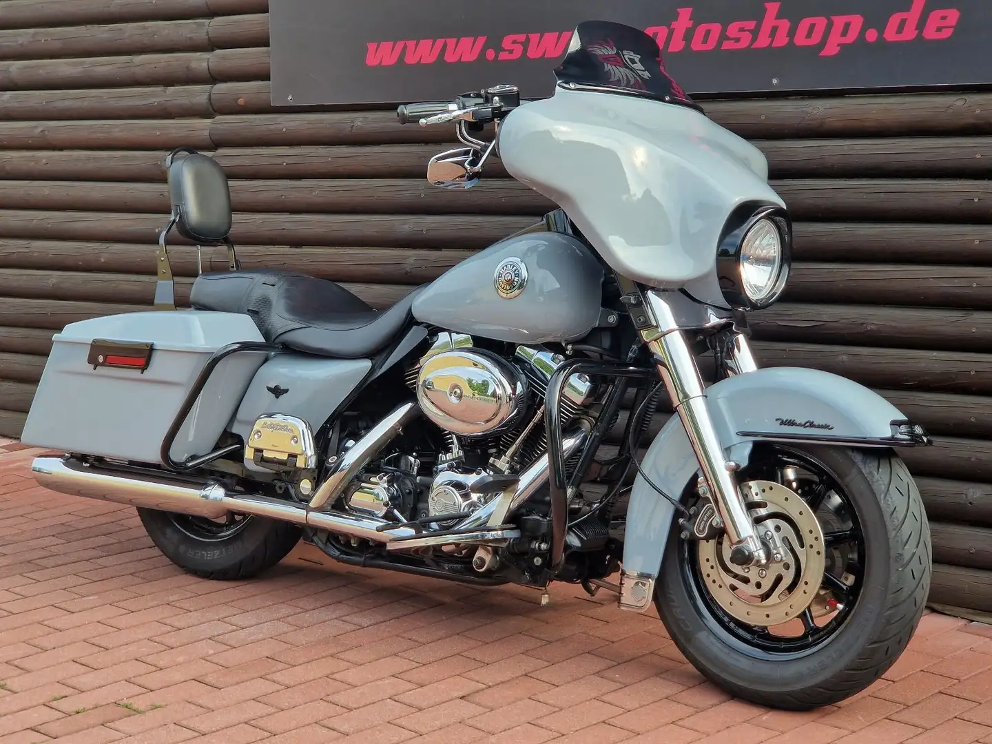 Harley-Davidson FLHT Electra Glide/Street Glide *Top* Сірий - 2
