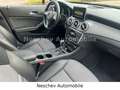 Mercedes-Benz GLA 200 d Style Leder/Navi/Bi-Xenon/AHK/PTS/2.Hd Nero - thumbnail 14