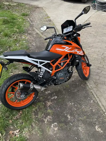 KTM 390 Duke - foto 6