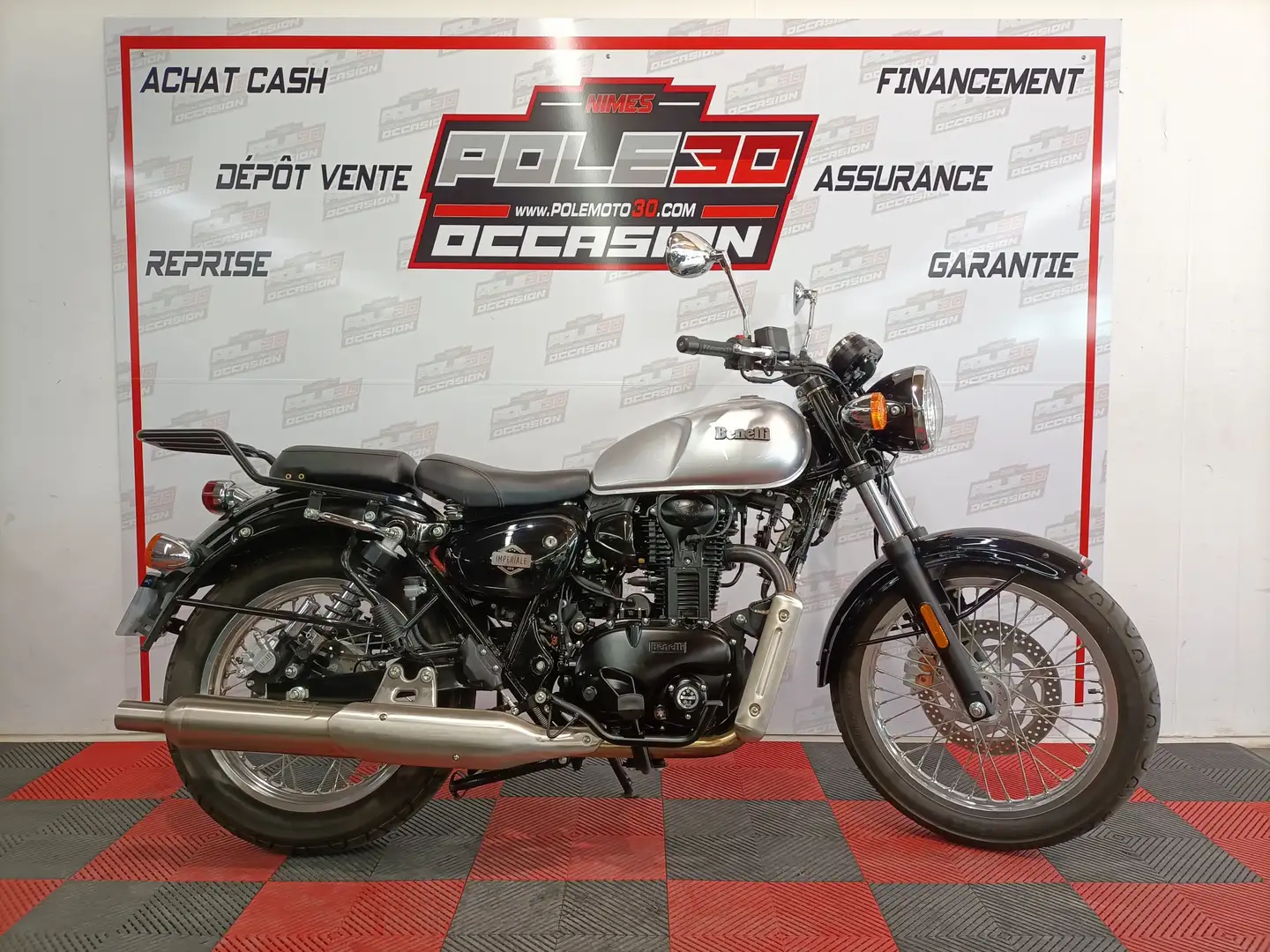 Benelli Gris - 1